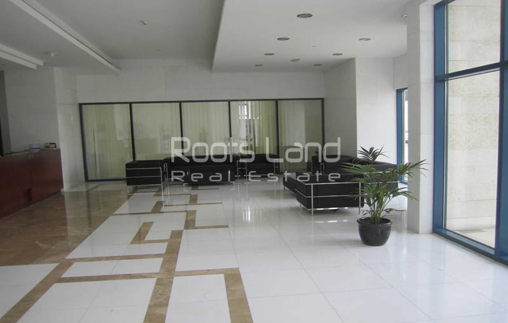 Premium Office for Sale at Jumeirah Bay X2