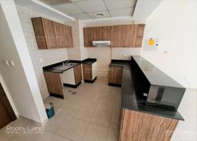 
                                                            Spacious 1 Bed | Fitted Kitchen | Amazing View
                                                        